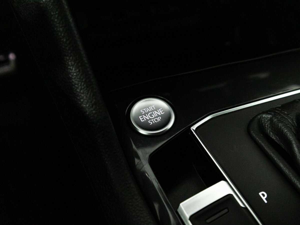 Volkswagen Tiguan 2018 года с пробегом. Фото: #18