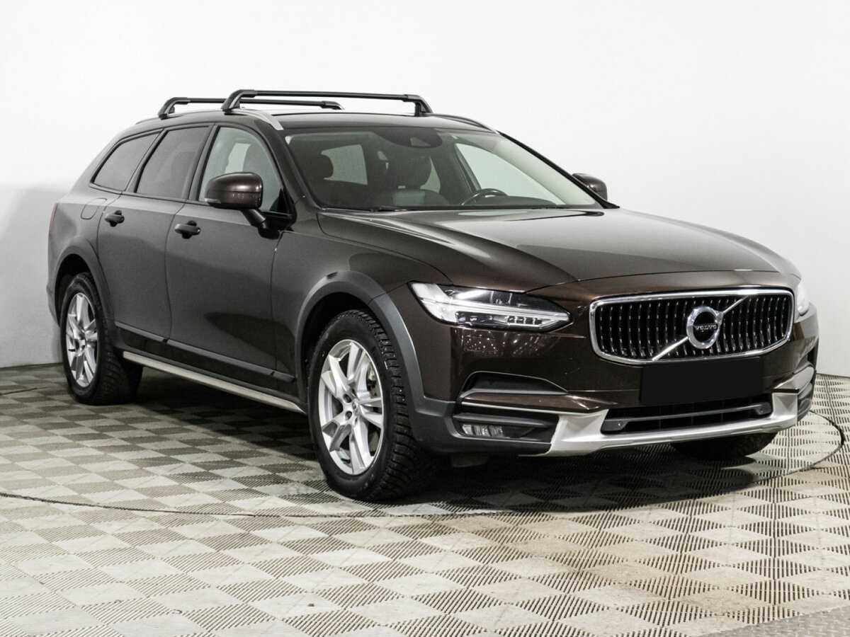 Volvo V90 Cross Country 2019 года с пробегом. Фото: #2