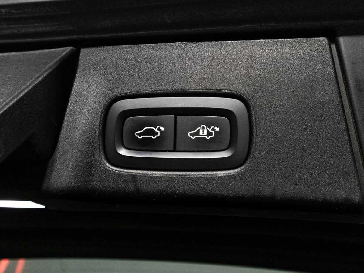 Volvo V90 Cross Country 2019 года с пробегом. Фото: #21