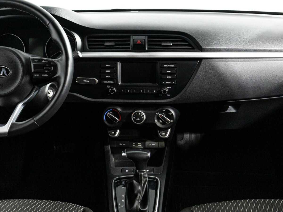 Б/У Киа Рио 2019 года. Фото: #13