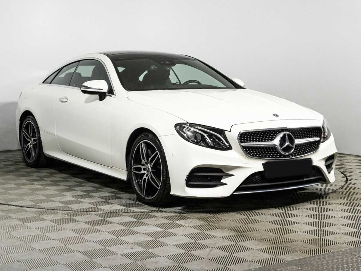 Mercedes-Benz E-Класс 2019 года с пробегом. Фото: #2