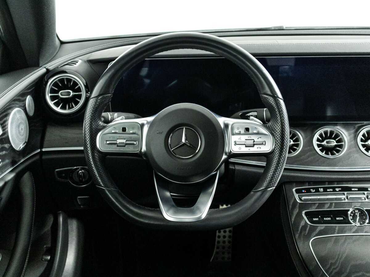 Mercedes-Benz E-Класс 2019 года с пробегом. Фото: #21