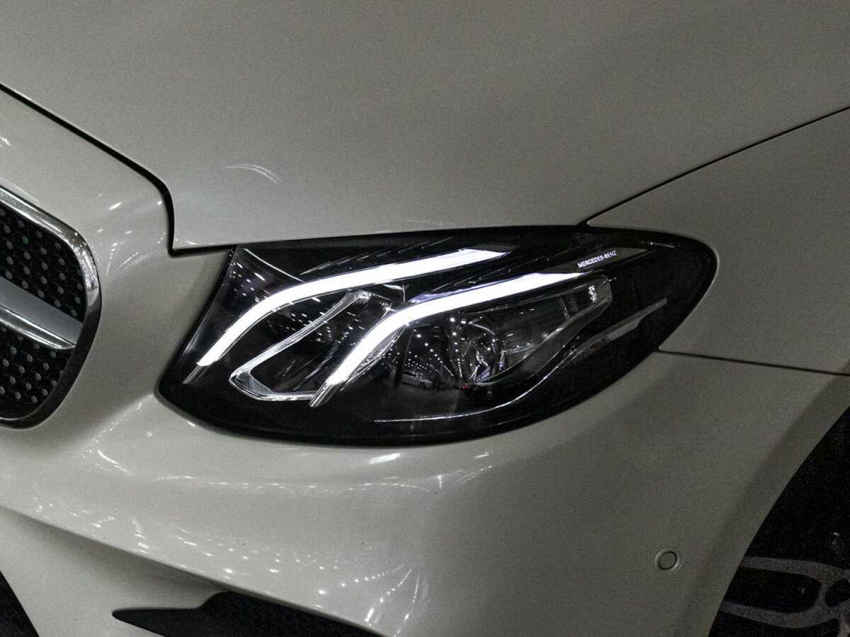 Mercedes-Benz E-Класс 2019 года с пробегом. Фото: #27