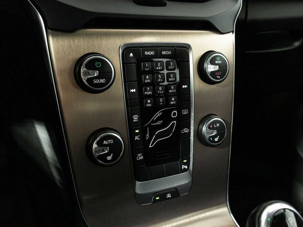 Volvo V40 Cross Country 2014 года с пробегом. Фото: #16