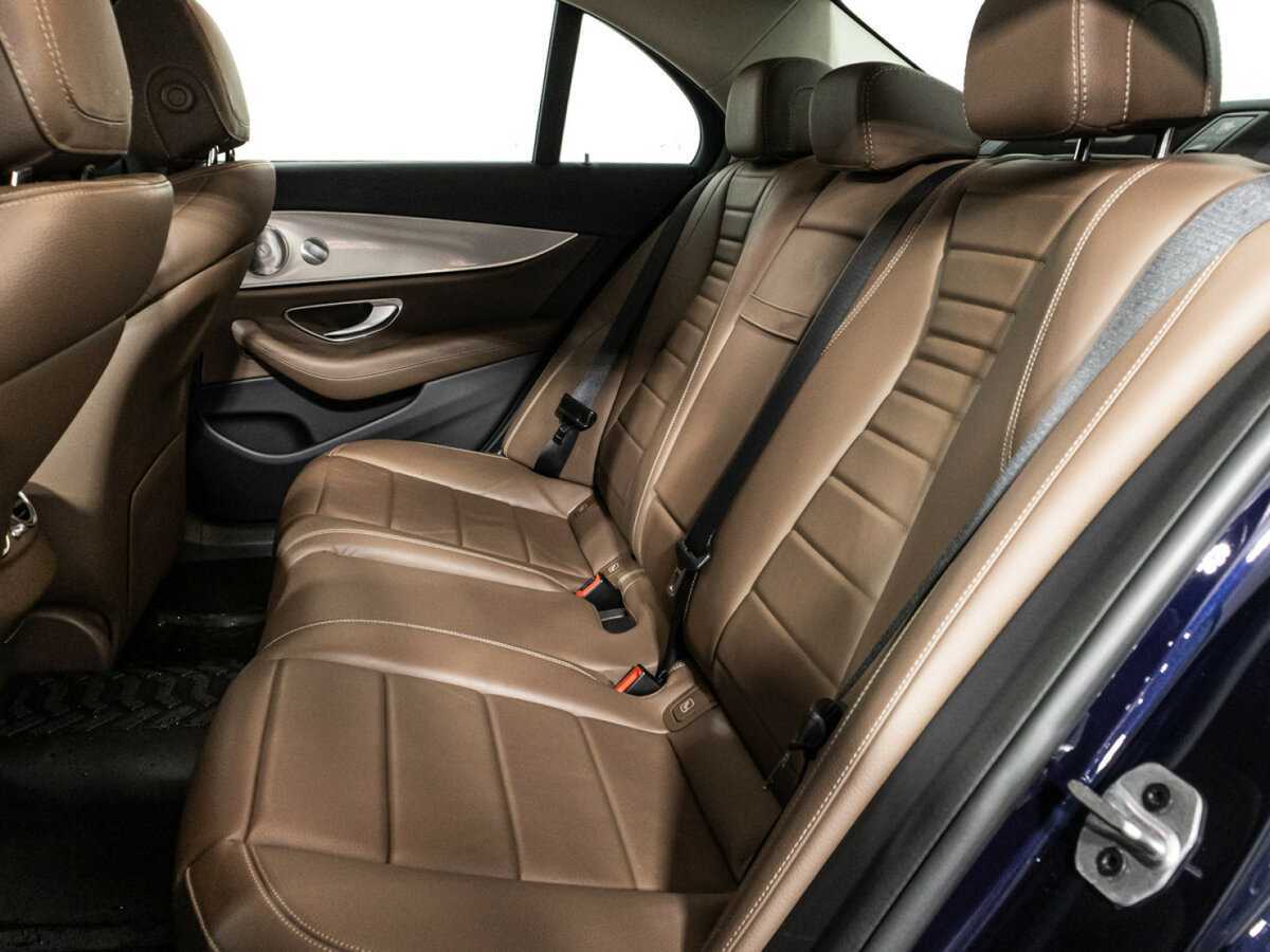 Mercedes-Benz E-Класс 2019 года с пробегом. Фото: #9