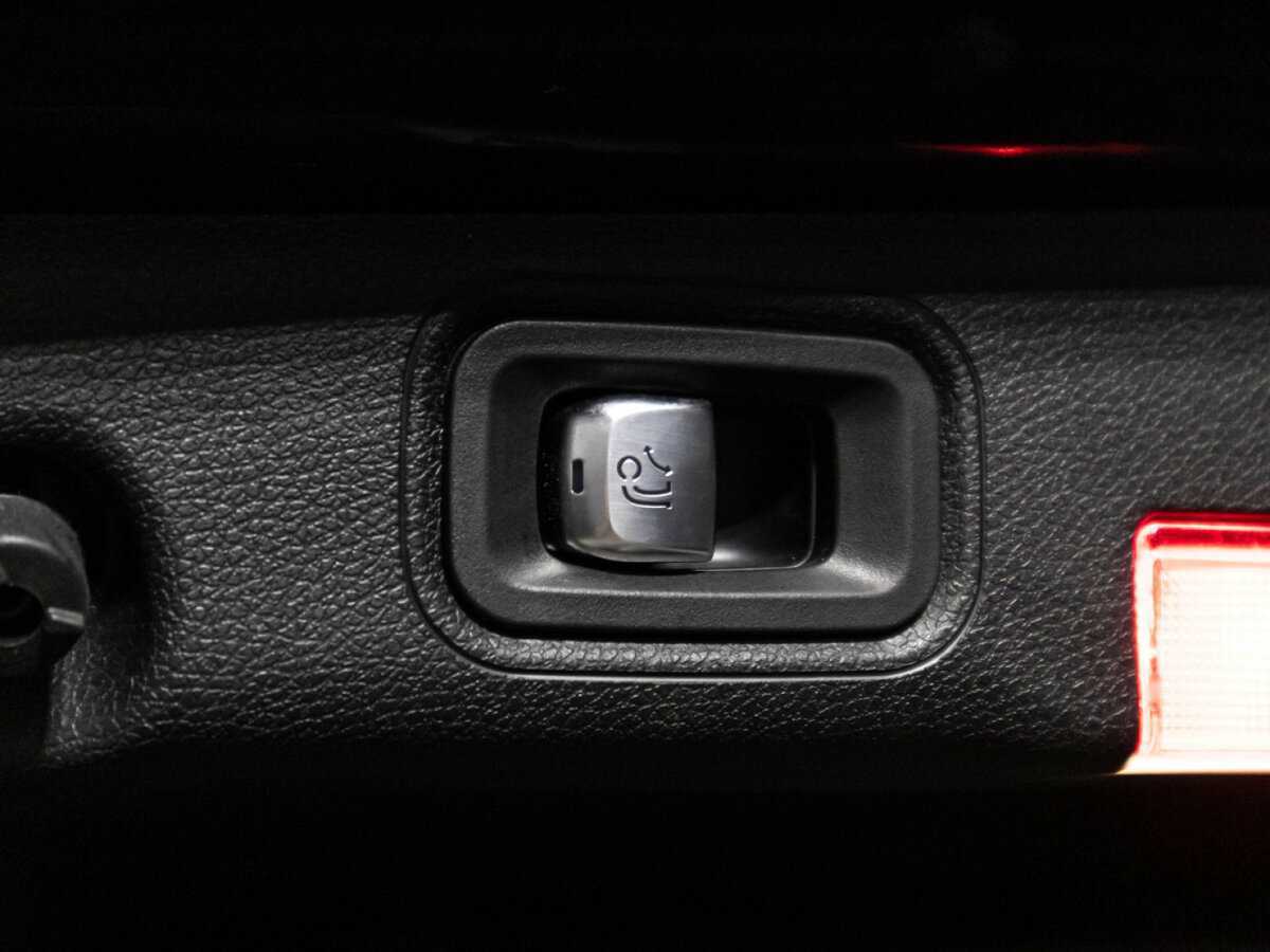 Mercedes-Benz E-Класс 2019 года с пробегом. Фото: #15