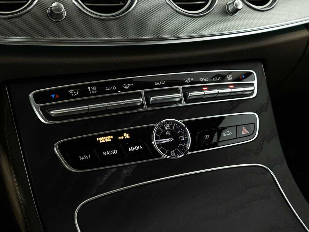 Mercedes-Benz E-Класс 2019 года с пробегом. Фото: #20