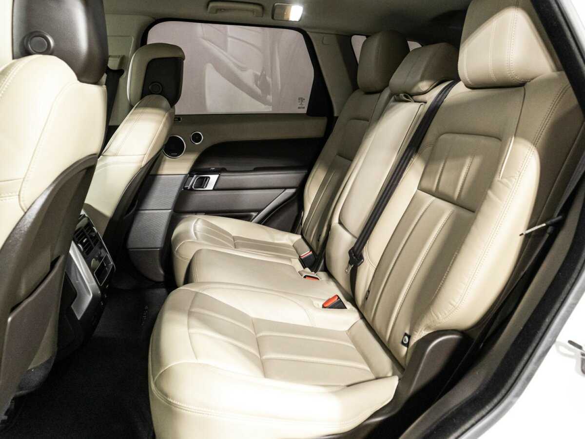 Land Rover Range Rover Sport 2018 года с пробегом. Фото: #9