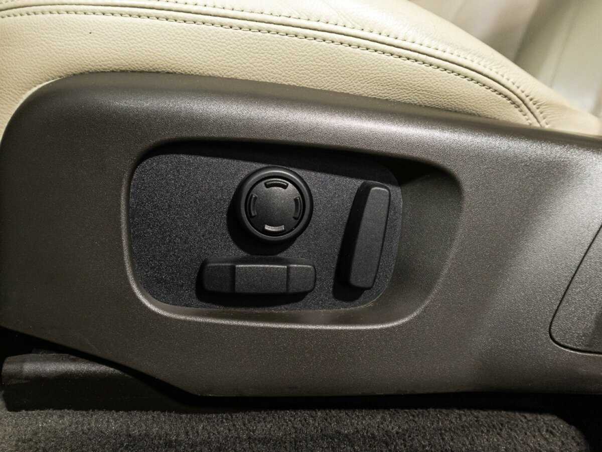 Land Rover Range Rover Sport 2018 года с пробегом. Фото: #16