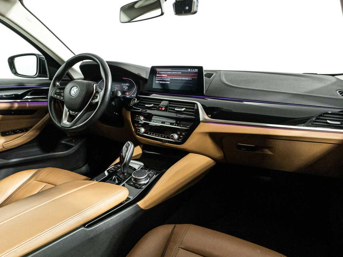 BMW 5 серии 2019 года с пробегом. Фото: #7