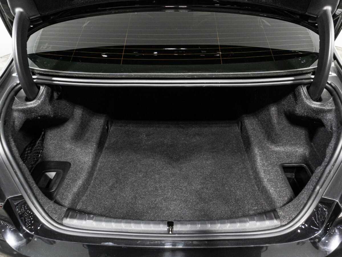 BMW 5 серии 2019 года с пробегом. Фото: #12