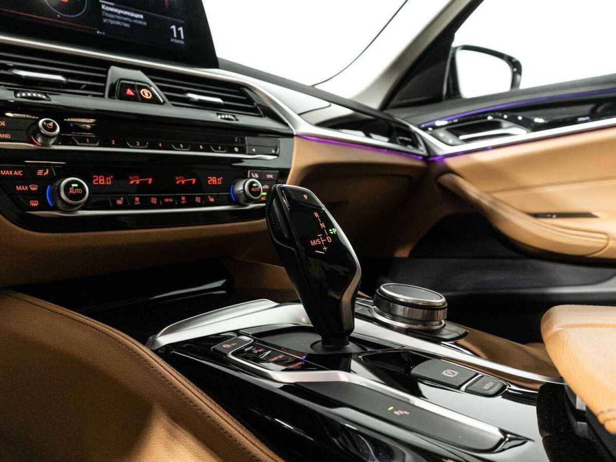 BMW 5 серии 2019 года с пробегом. Фото: #21