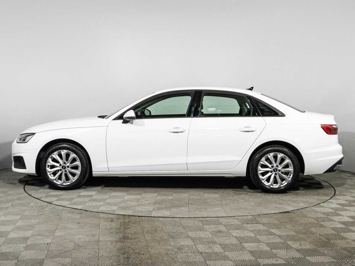 Audi A4 2021 года с пробегом. Фото: #7