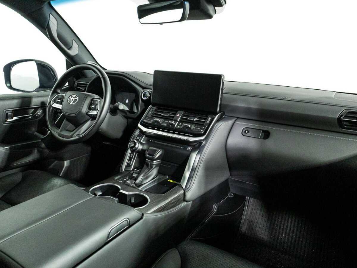 Toyota Land Cruiser 2021 года с пробегом. Фото: #8