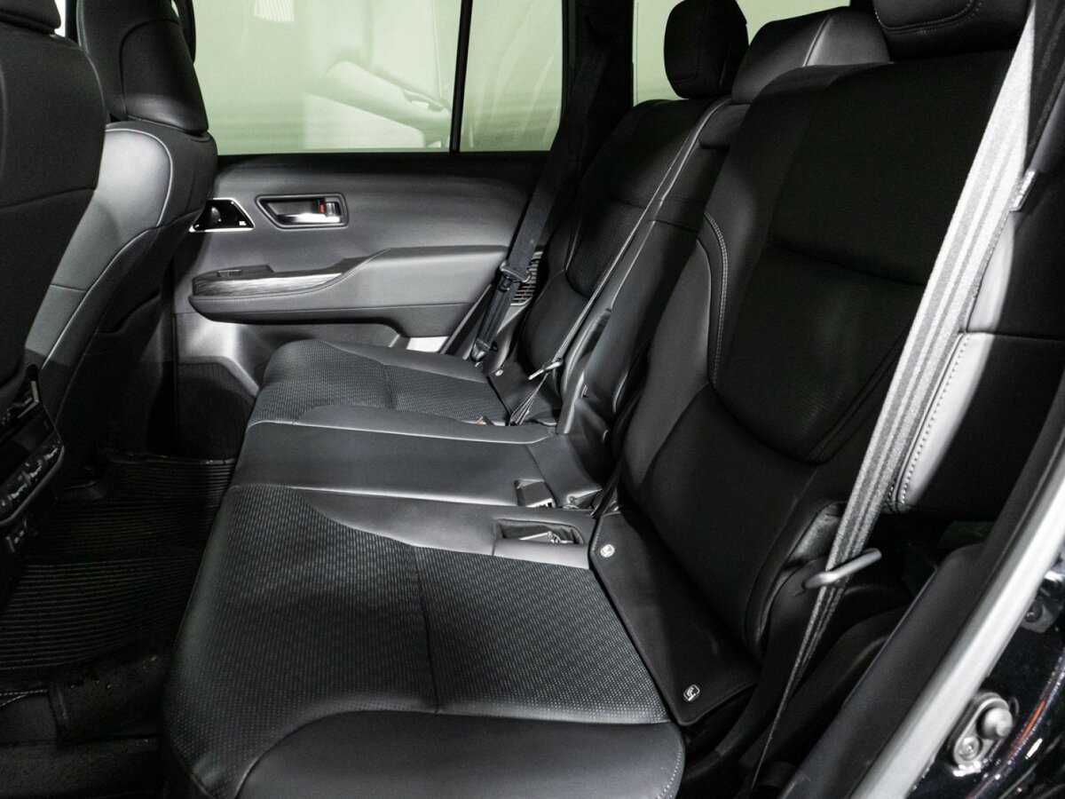 Toyota Land Cruiser 2021 года с пробегом. Фото: #9