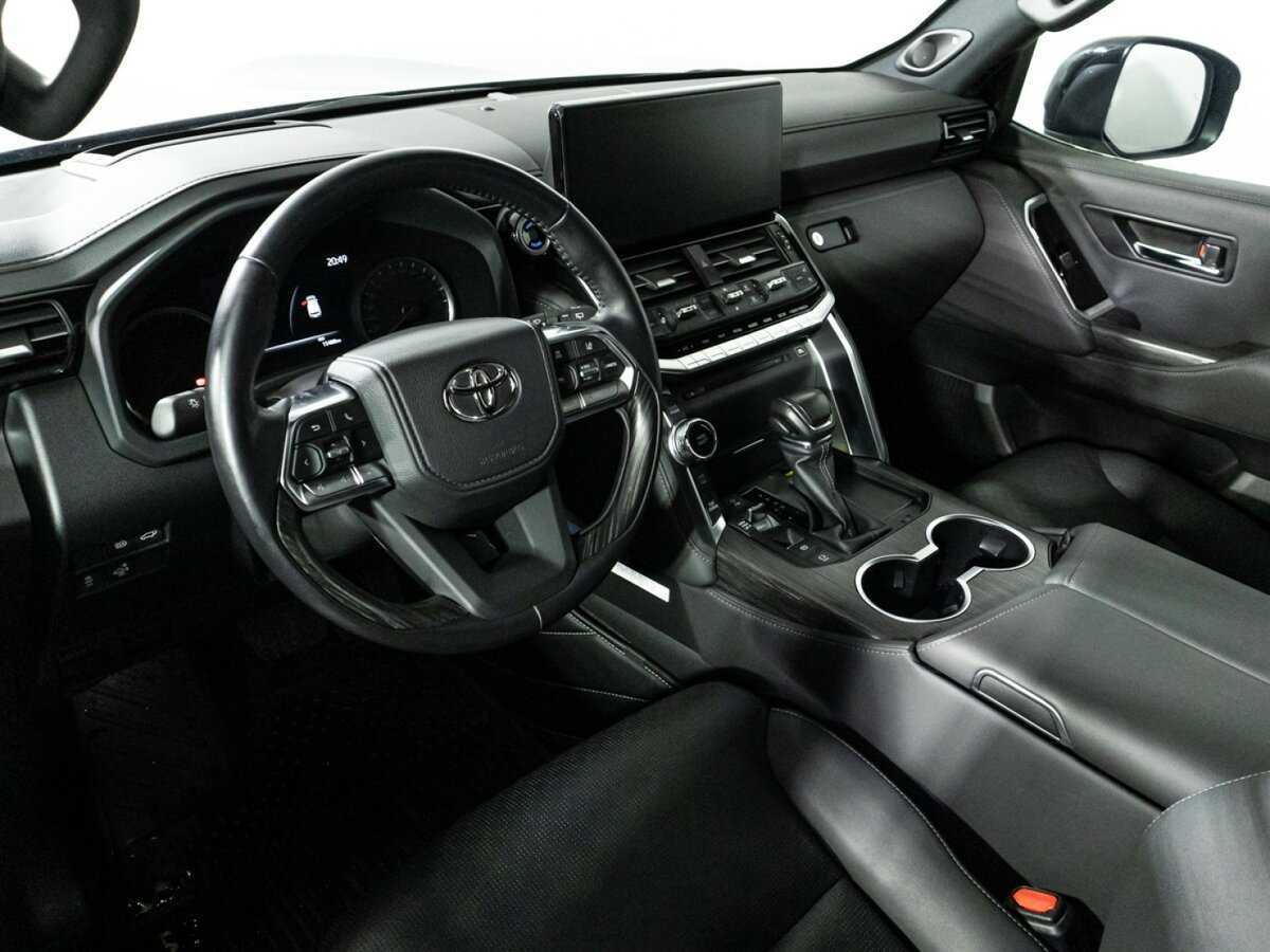Toyota Land Cruiser 2021 года с пробегом. Фото: #10