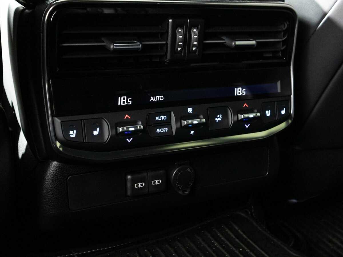 Toyota Land Cruiser 2021 года с пробегом. Фото: #17