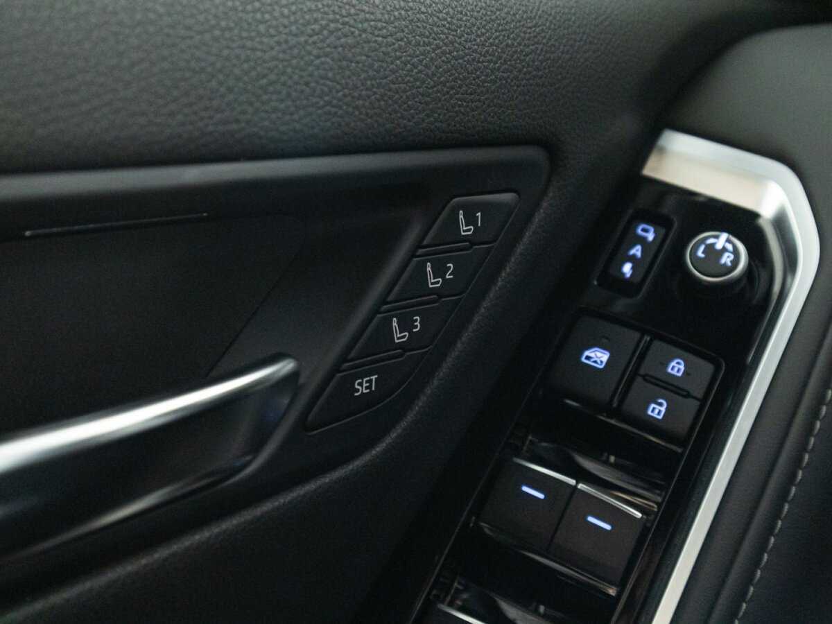 Toyota Land Cruiser 2021 года с пробегом. Фото: #19