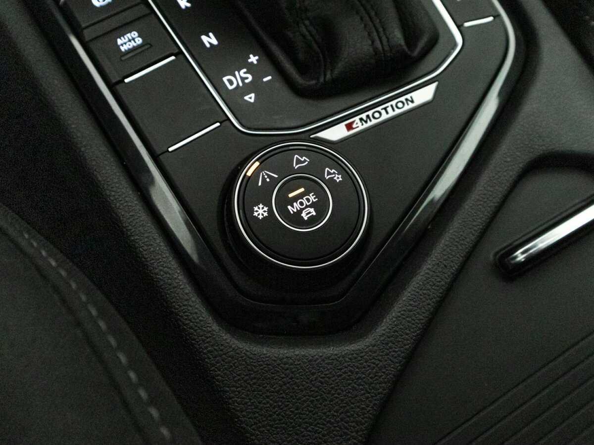 Volkswagen Tiguan 2020 года с пробегом. Фото: #16