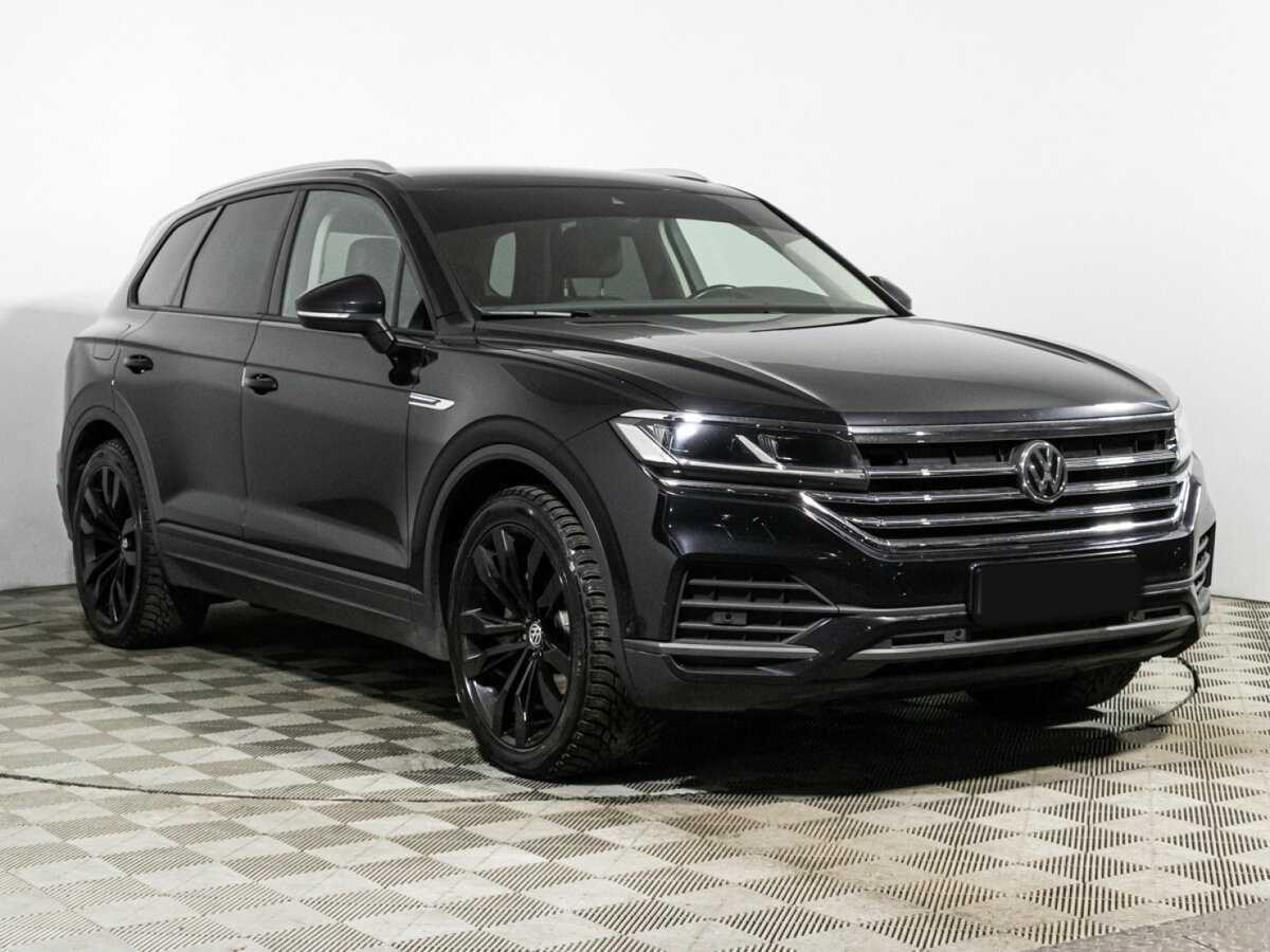 Volkswagen Touareg 2019 года с пробегом. Фото: #2