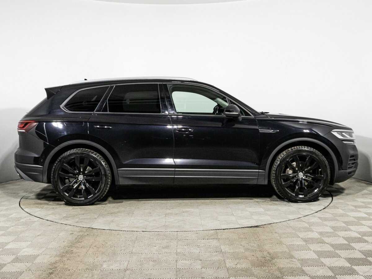 Volkswagen Touareg 2019 года с пробегом. Фото: #3