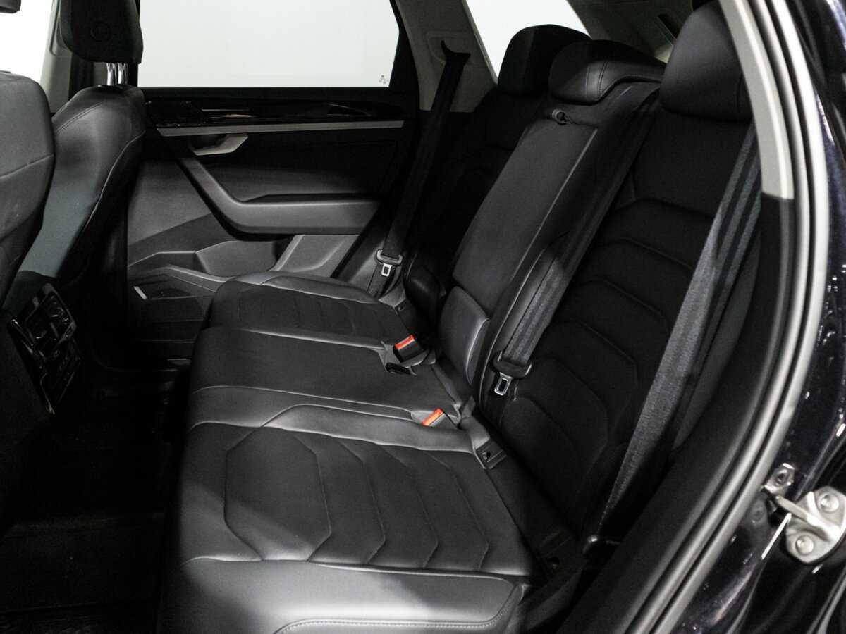 Volkswagen Touareg 2019 года с пробегом. Фото: #8