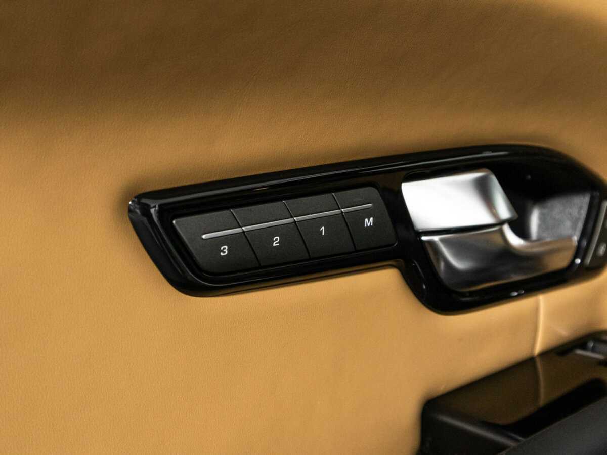 Land Rover Range Rover Evoque 2017 года с пробегом. Фото: #22