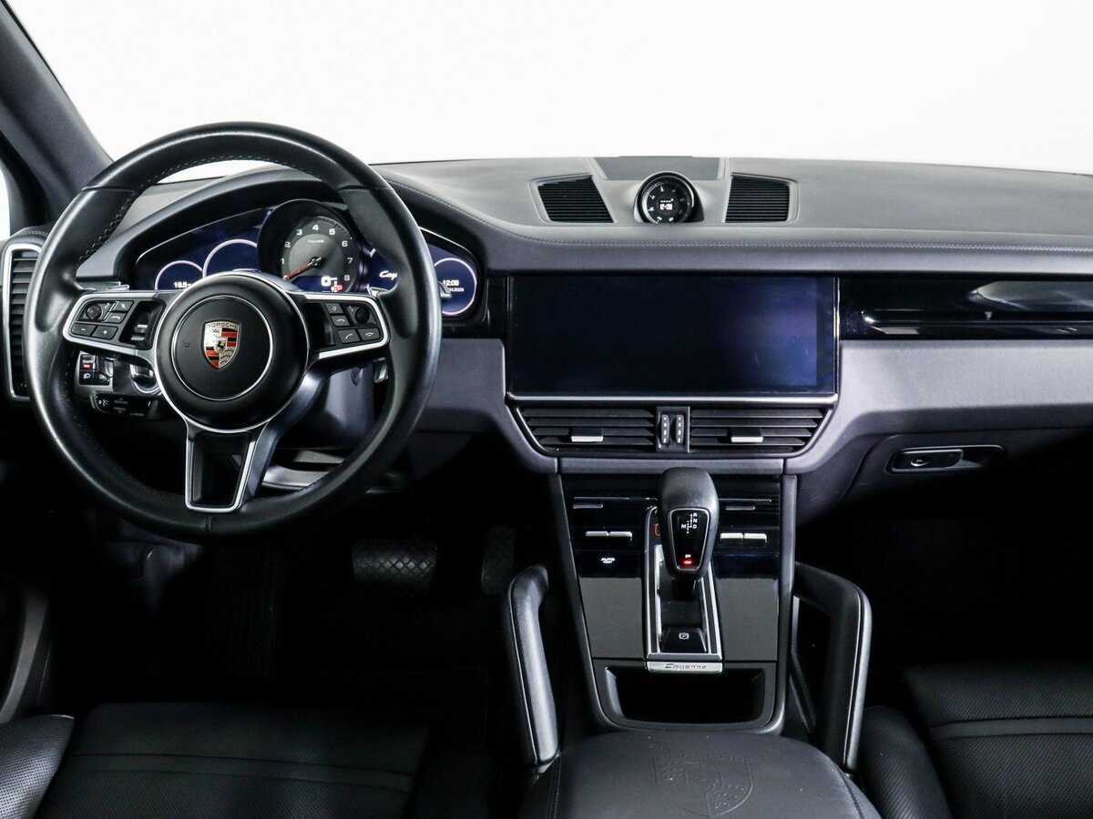 Porsche Cayenne 2018 года с пробегом. Фото: #11