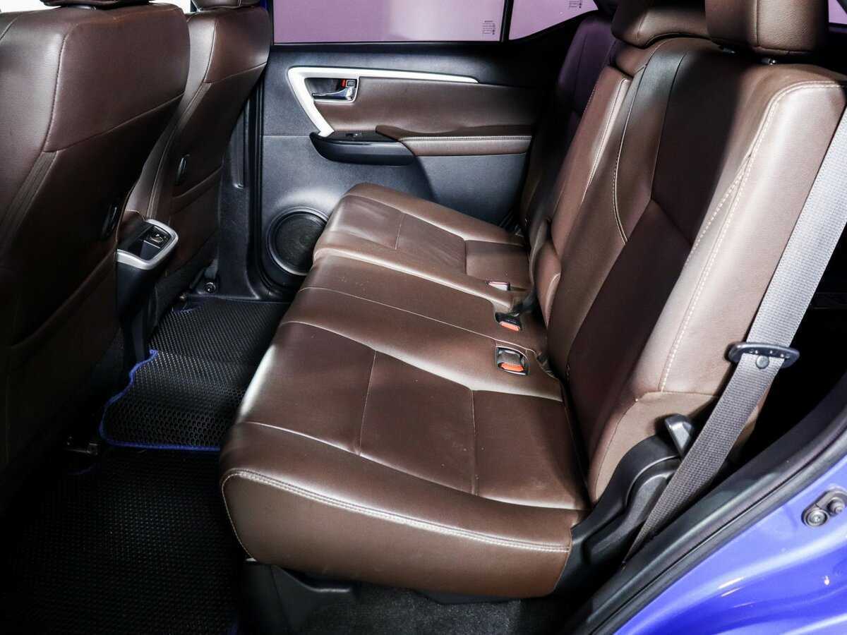 Toyota Fortuner 2018 года с пробегом. Фото: #6