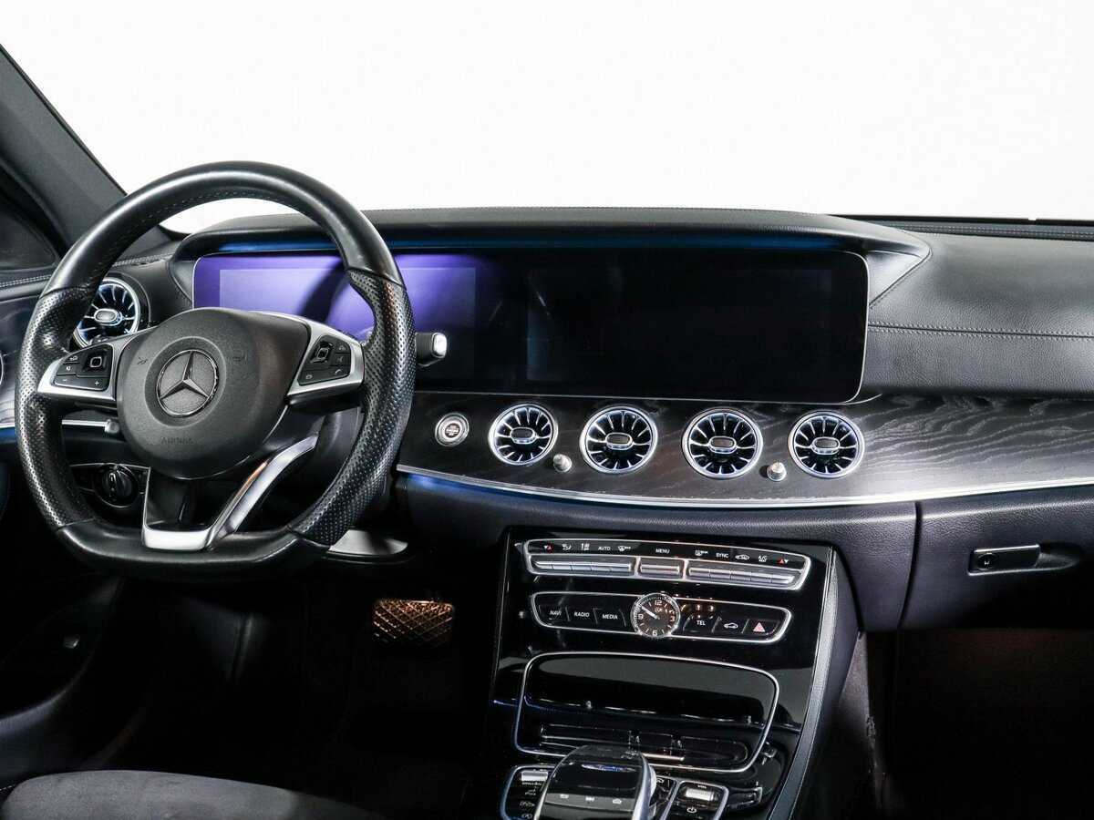 Mercedes-Benz E-Класс 2016 года с пробегом. Фото: #8