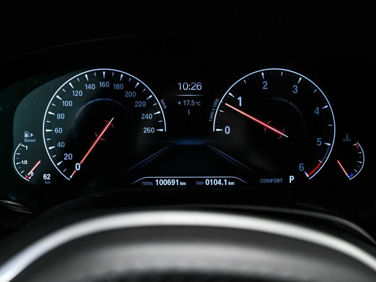 BMW 5 серии 2019 года с пробегом. Фото: #9