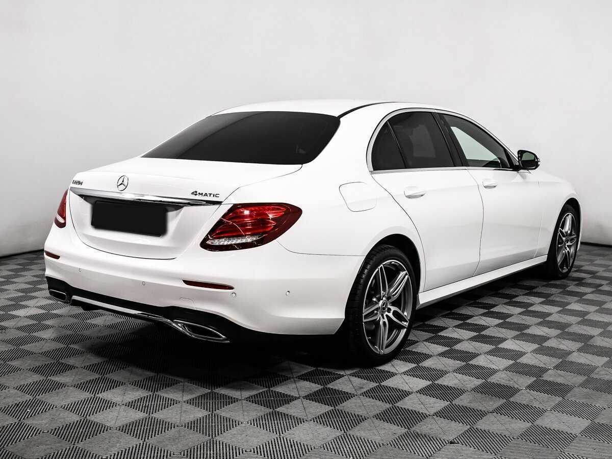 Mercedes-Benz E-Класс 2019 года с пробегом. Фото: #4