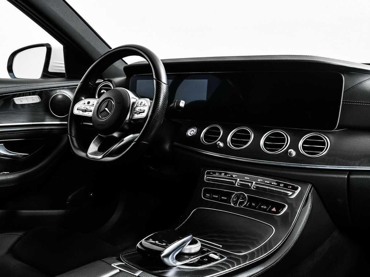 Mercedes-Benz E-Класс 2019 года с пробегом. Фото: #8