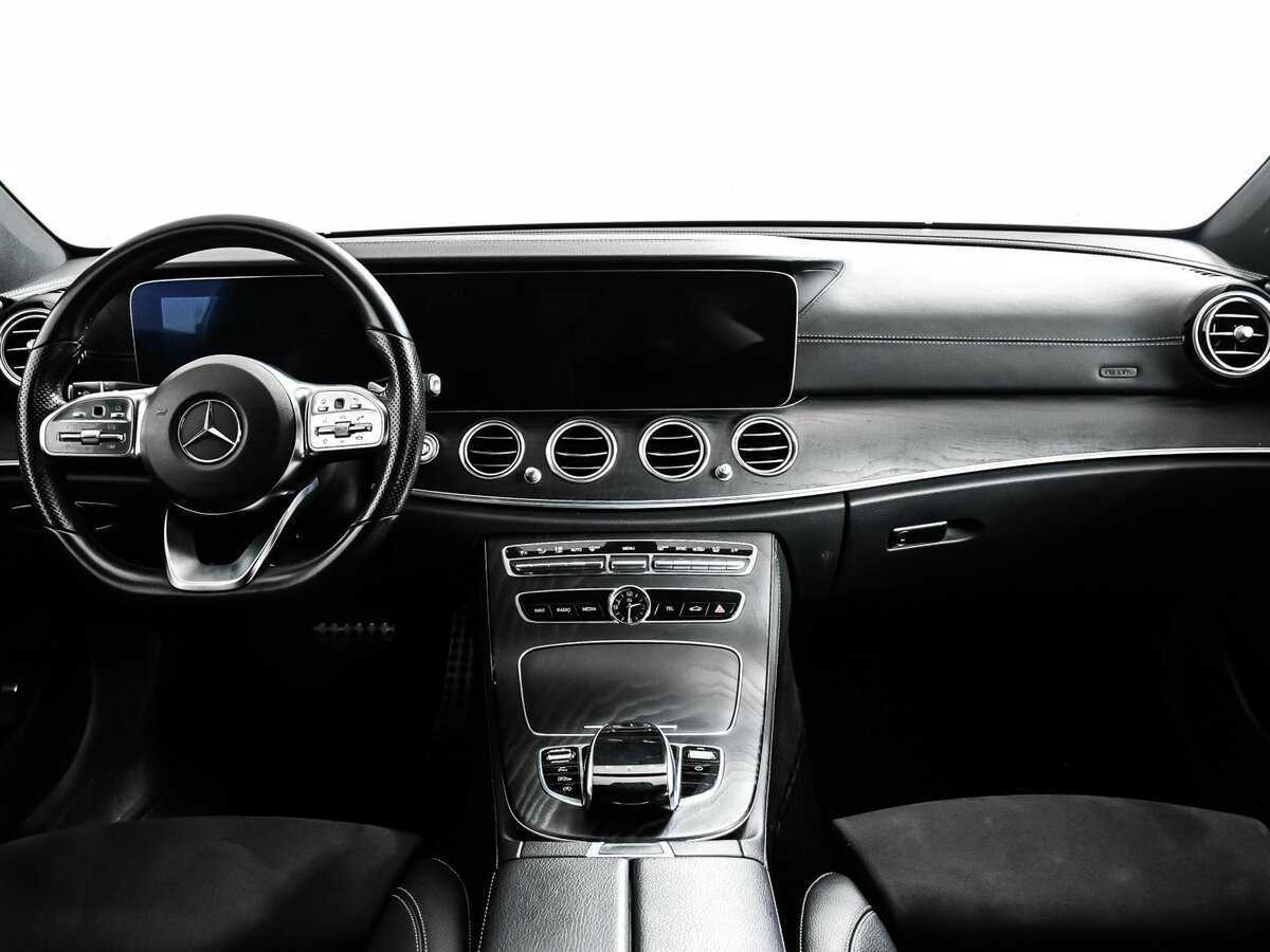 Mercedes-Benz E-Класс 2019 года с пробегом. Фото: #10