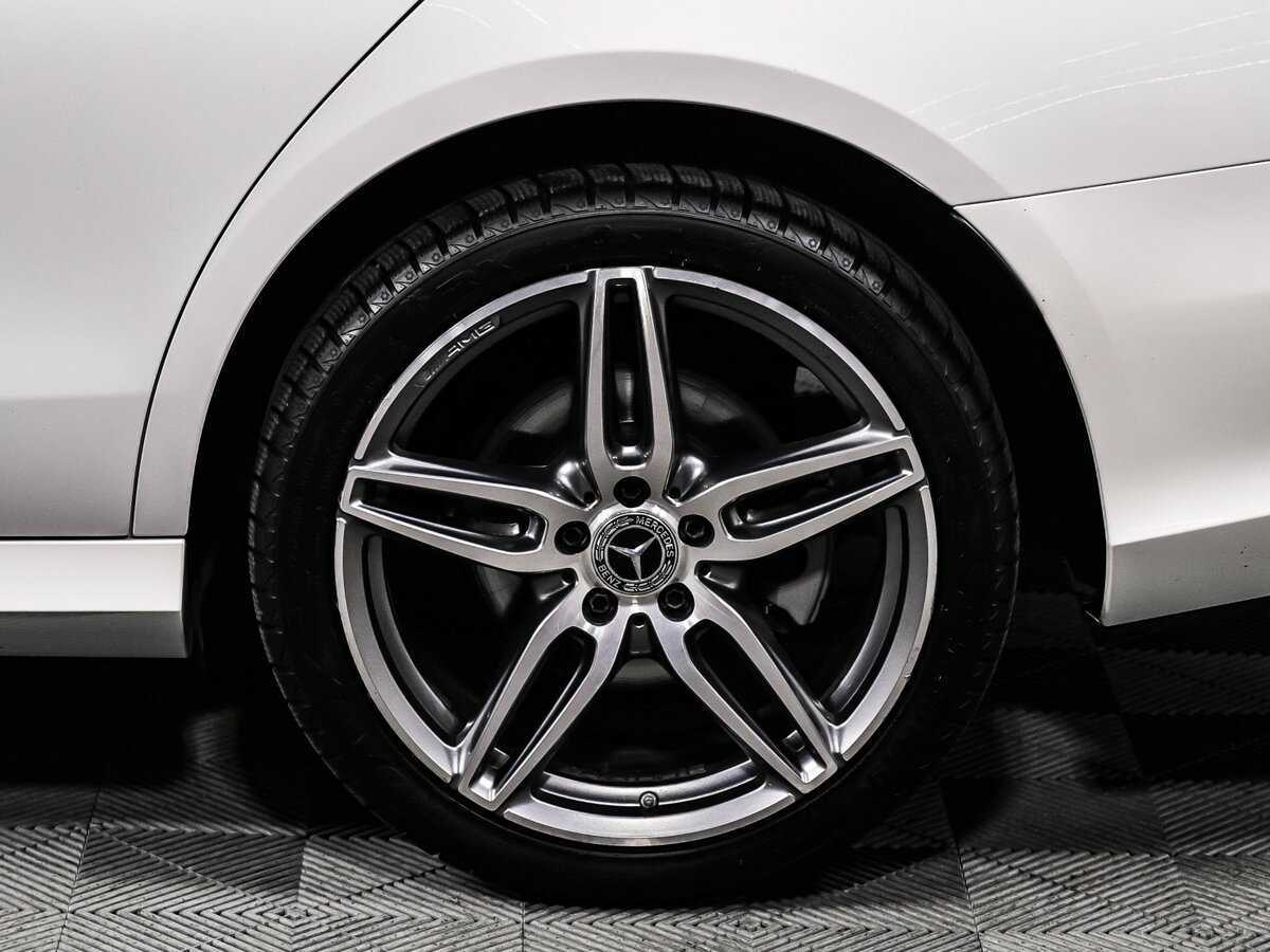 Mercedes-Benz E-Класс 2019 года с пробегом. Фото: #14