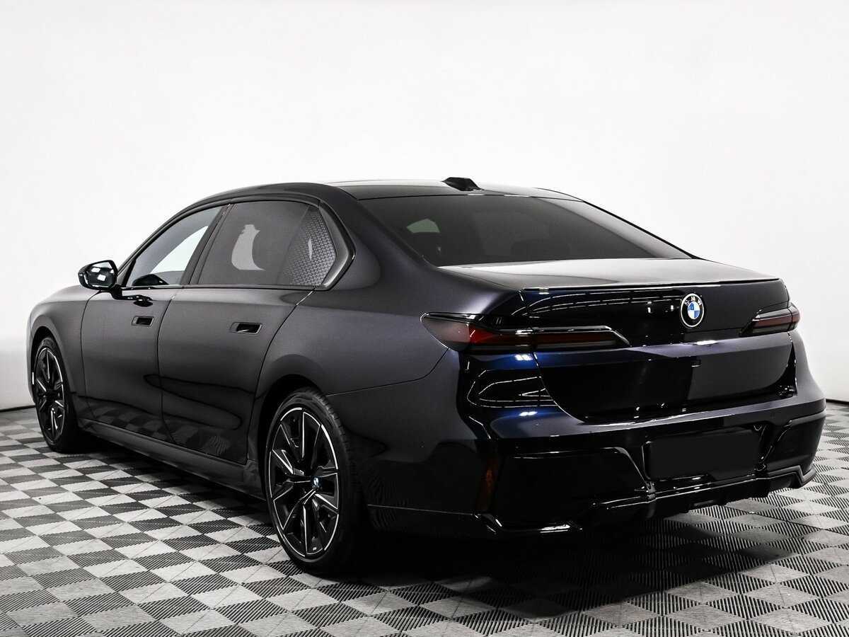 BMW 7 серии 2023 года с пробегом. Фото: #6