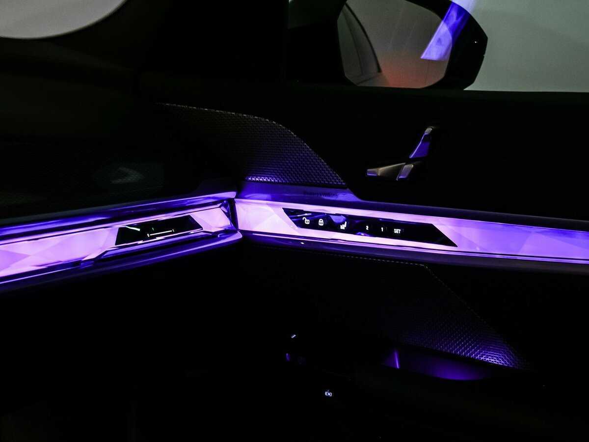 BMW 7 серии 2023 года с пробегом. Фото: #21