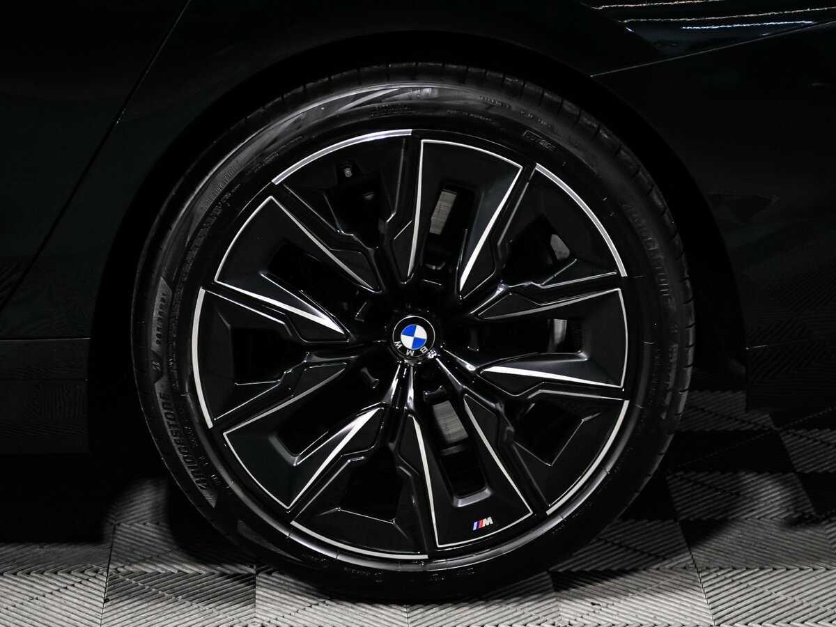 BMW 7 серии 2023 года с пробегом. Фото: #26