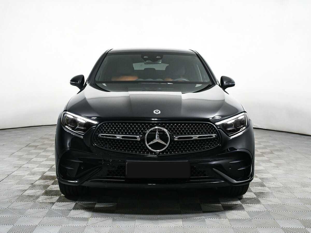 Mercedes-Benz GLC Coupe 2024 года с пробегом. Фото: #1