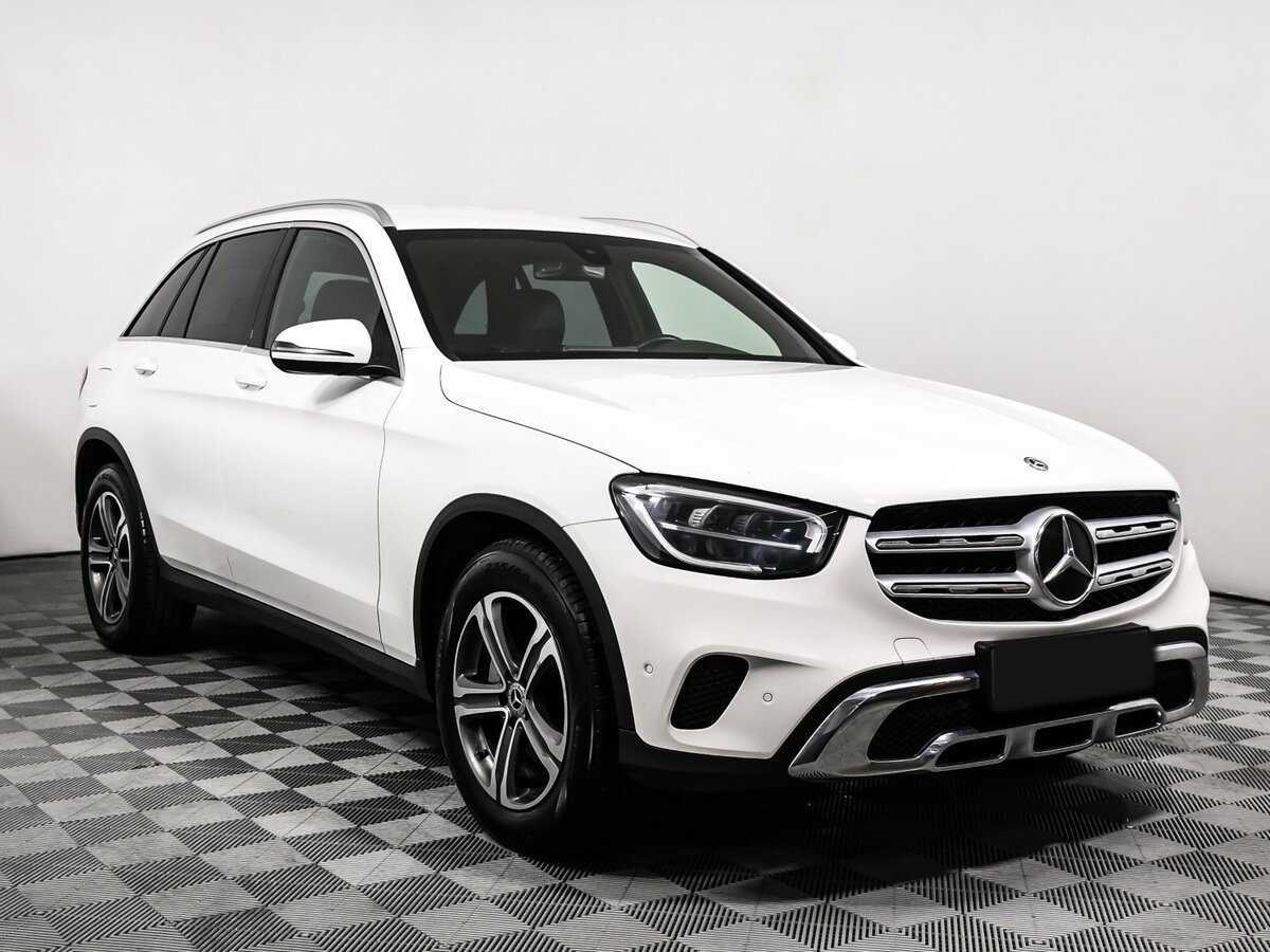 Mercedes-Benz GLC 2020 года с пробегом. Фото: #2