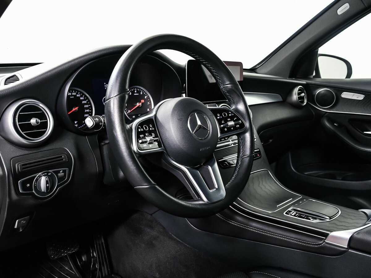 Mercedes-Benz GLC 2020 года с пробегом. Фото: #12