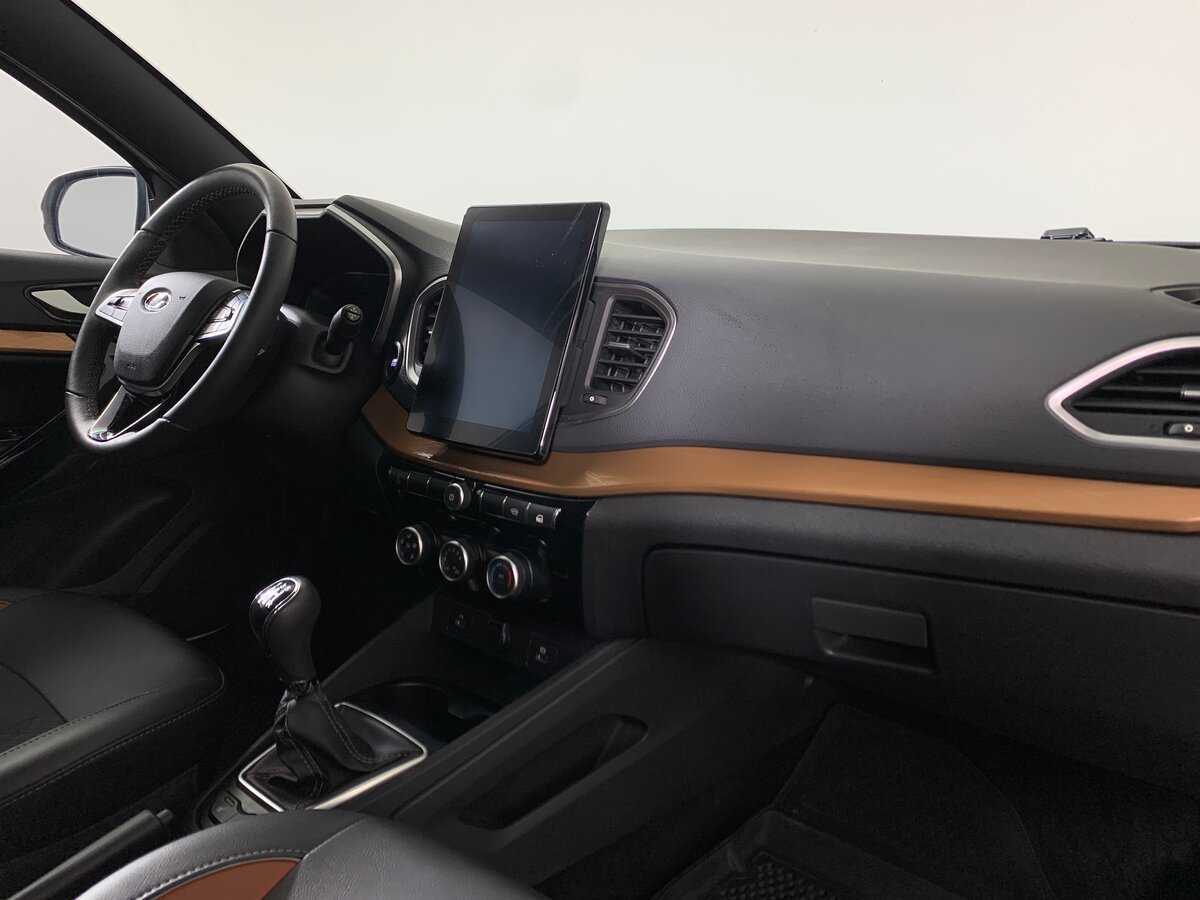 Lada (ВАЗ) Vesta 2023 года с пробегом. Фото: #13