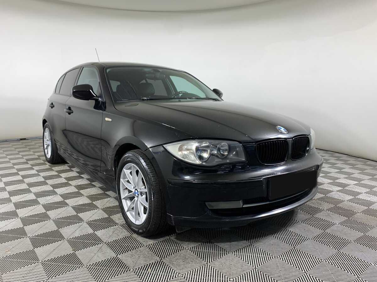 BMW 1 серии 2011 года с пробегом. Фото: #2