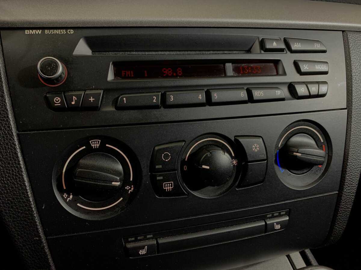 BMW 1 серии 2011 года с пробегом. Фото: #15