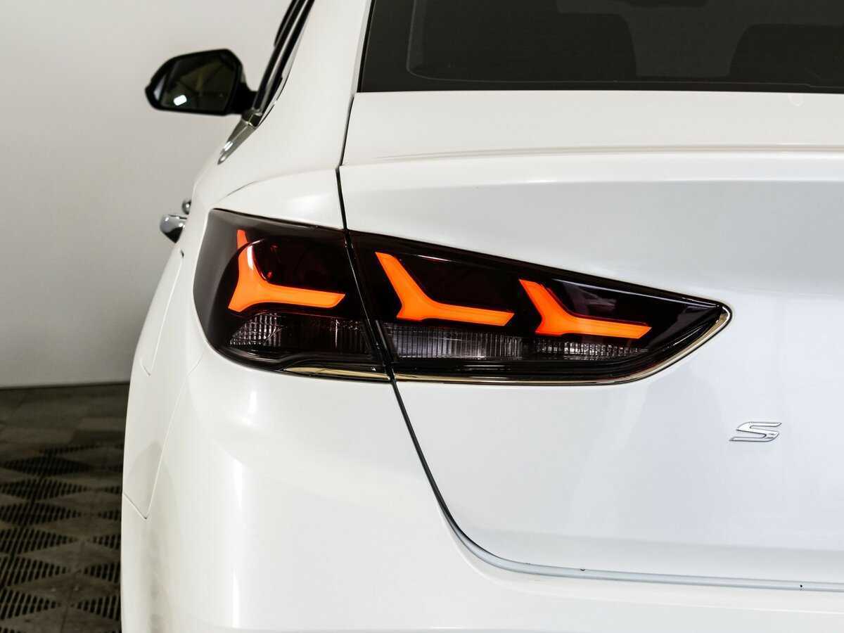 Hyundai Sonata 2018 года с пробегом. Фото: #15