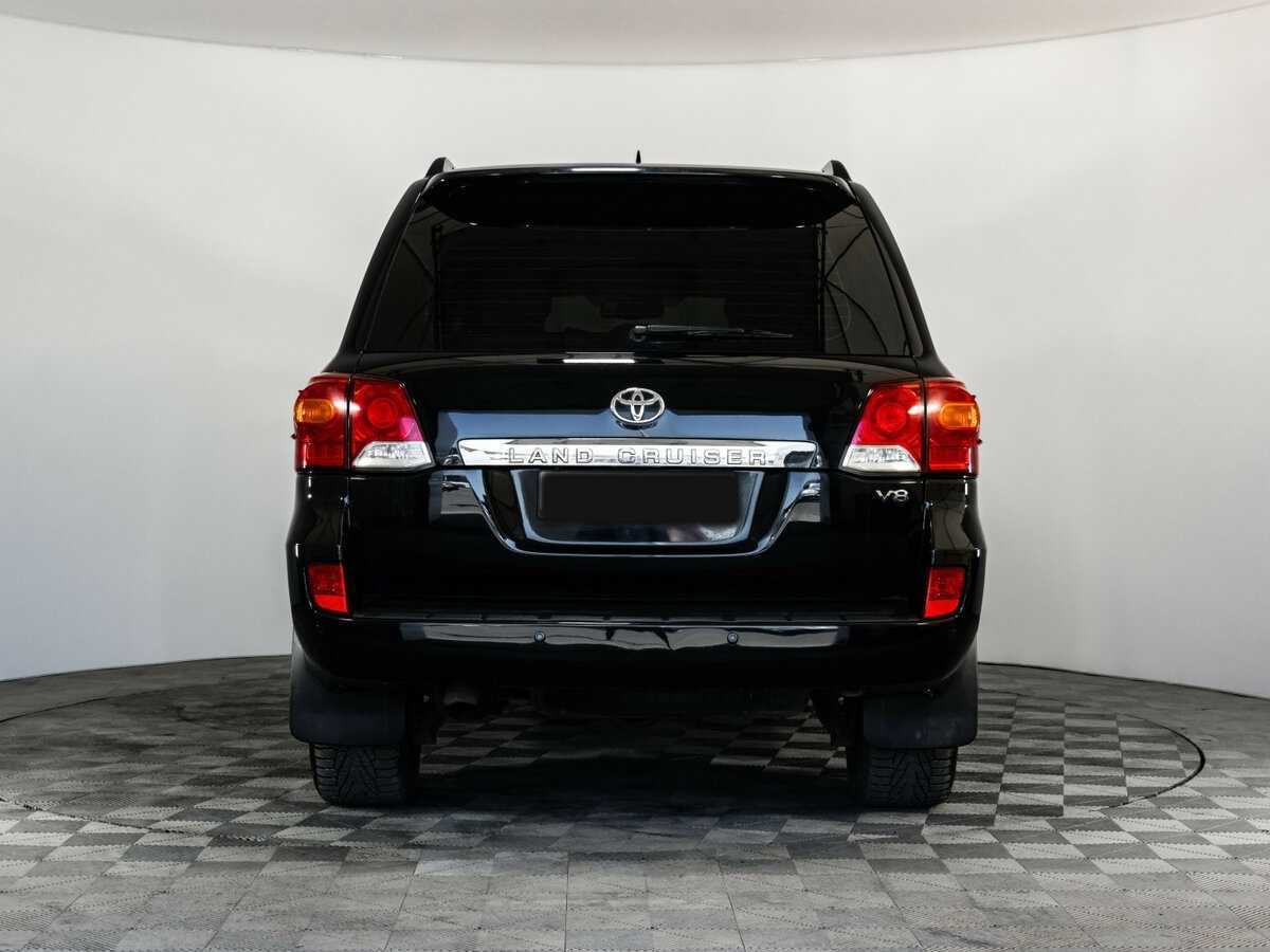 Toyota Land Cruiser 2013 года с пробегом. Фото: #6
