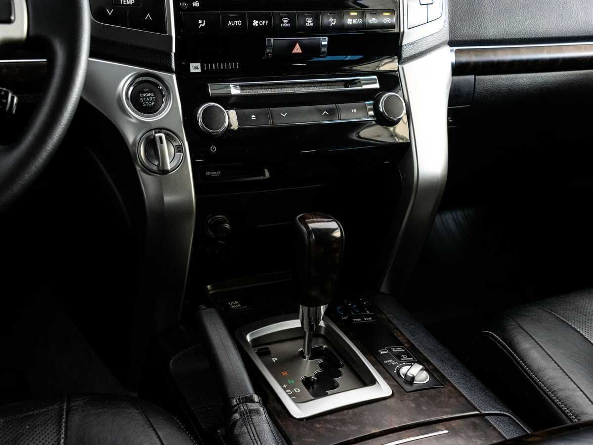 Toyota Land Cruiser 2013 года с пробегом. Фото: #14