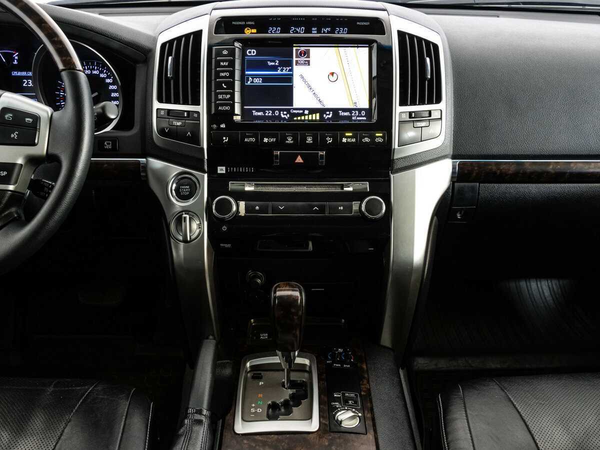 Toyota Land Cruiser 2013 года с пробегом. Фото: #16