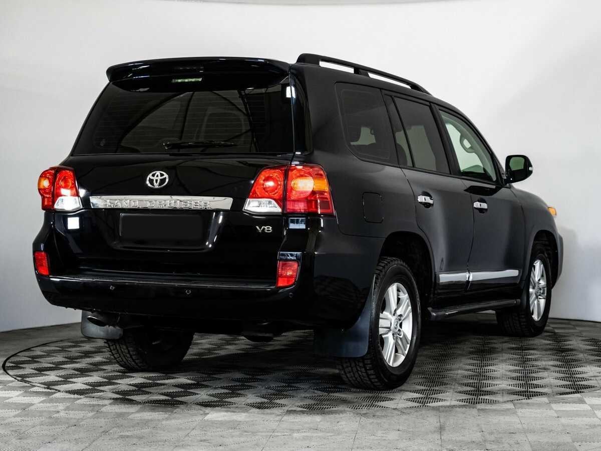 Toyota Land Cruiser 2012 года с пробегом. Фото: #3