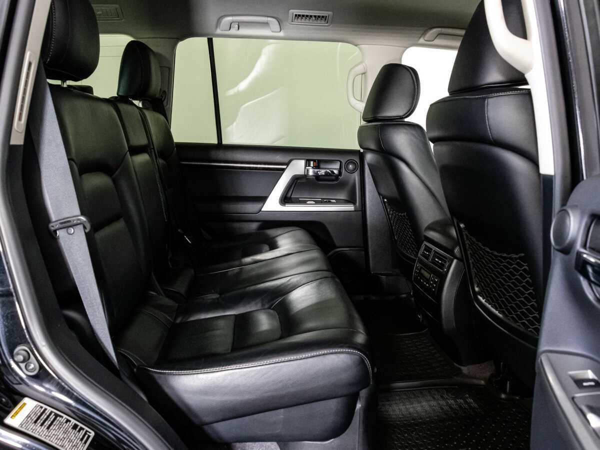 Toyota Land Cruiser 2012 года с пробегом. Фото: #18